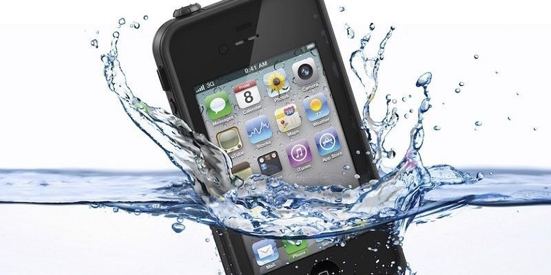 Reparar un Teléfono Dañado con Agua